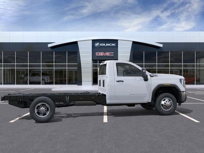 2026 GMC Sierra 3500 HD Chassis Cab Pro