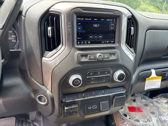 2025 GMC Sierra 3500 HD Chassis Cab Pro