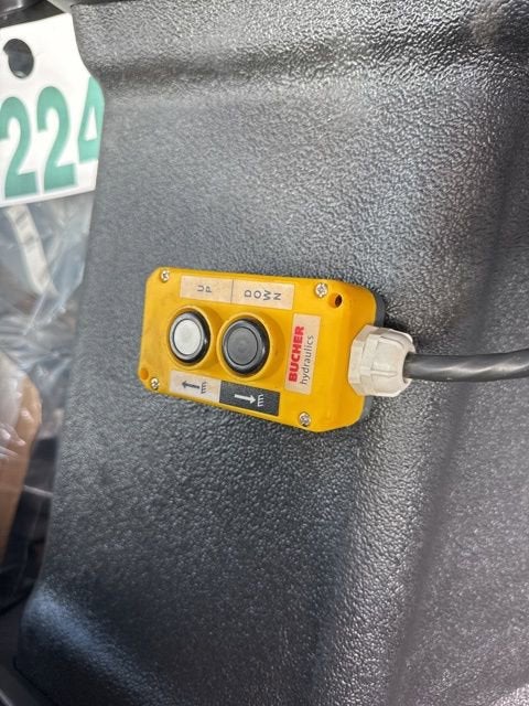 2025 GMC Sierra 3500 HD Chassis Cab Pro