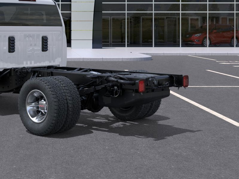2026 GMC Sierra 3500 HD Chassis Cab Pro