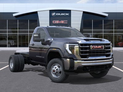 2025 GMC Sierra 3500 HD Chassis Cab Pro