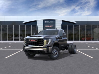 2025 GMC Sierra 3500 HD Chassis Cab Pro