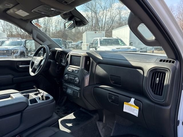 2025 GMC Sierra 3500 HD Pro