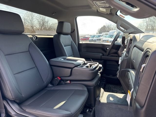 2025 GMC Sierra 3500 HD Pro