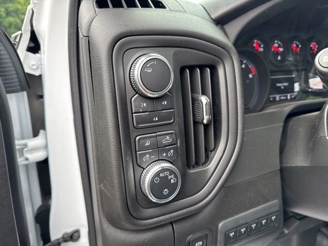 2025 GMC Sierra 3500 HD Chassis Cab Pro