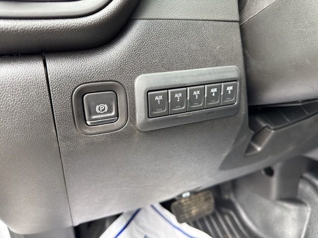 2025 GMC Sierra 3500 HD Chassis Cab Pro