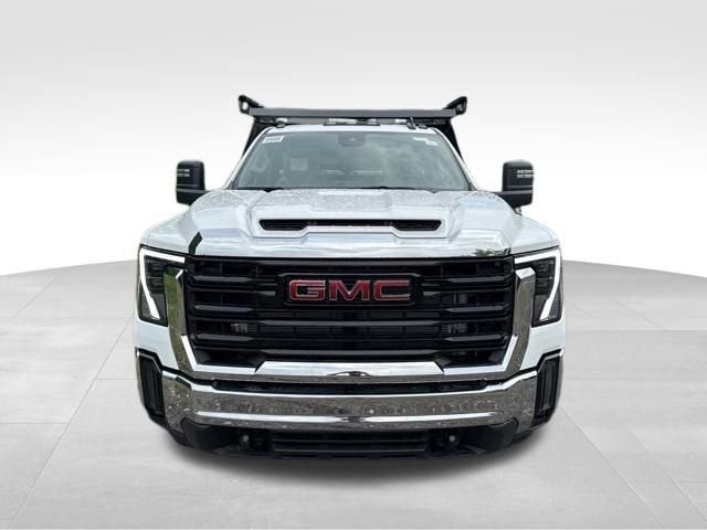 2025 GMC Sierra 3500 HD Chassis Cab Pro