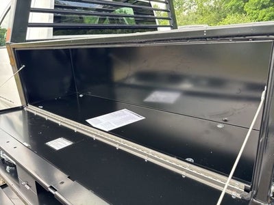 2025 GMC Sierra 3500 HD Chassis Cab Pro