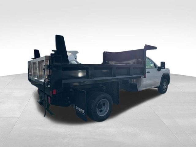 2026 GMC Sierra 3500 HD Chassis Cab Pro