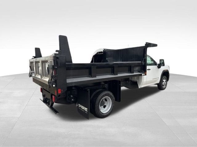 2026 GMC Sierra 3500 HD Chassis Cab Pro