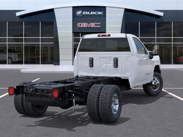 2026 GMC Sierra 3500 HD Chassis Cab SLE