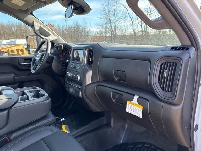 2024 GMC Sierra 3500 HD Pro