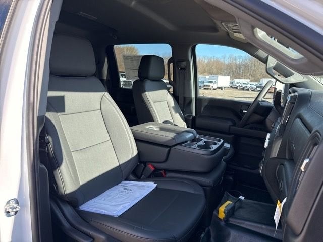 2024 GMC Sierra 3500 HD Pro