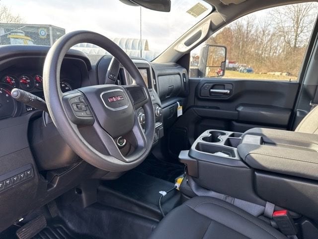 2024 GMC Sierra 3500 HD Pro