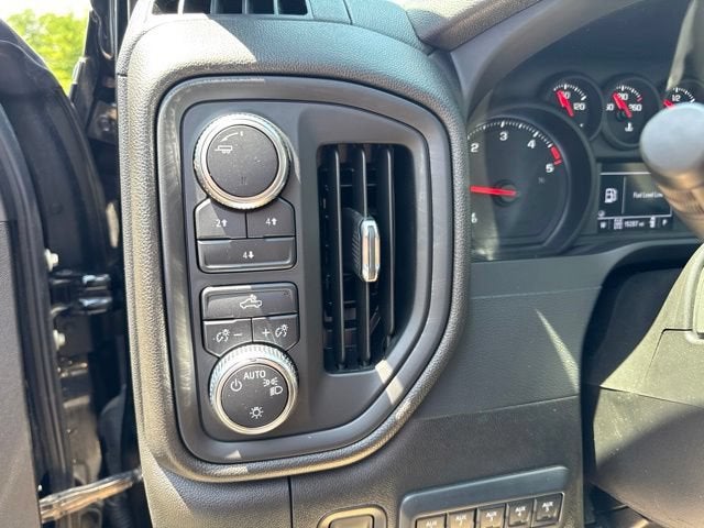 2022 GMC Sierra 3500 HD Chassis Cab Pro