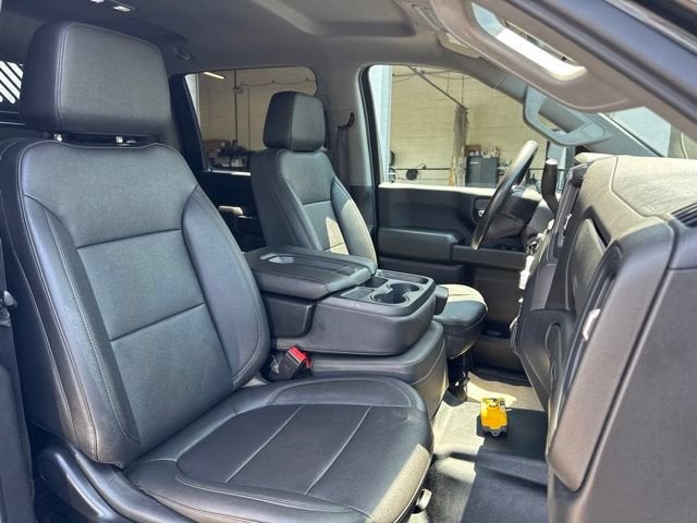 2022 GMC Sierra 3500 HD Chassis Cab Pro