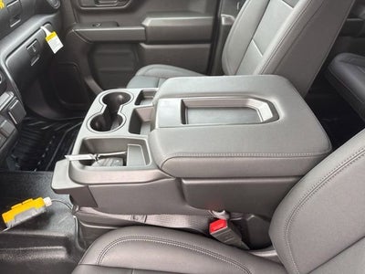 2025 GMC Sierra 3500 HD Chassis Cab Pro