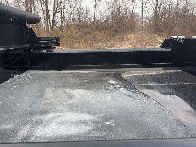 2025 GMC Sierra 3500 HD Chassis Cab Pro