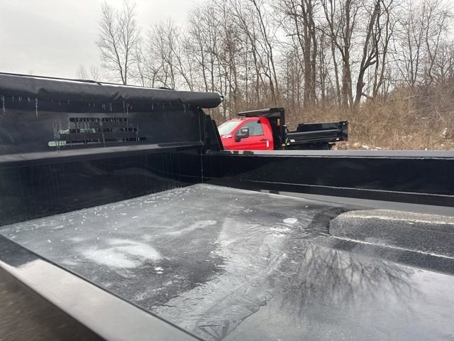 2025 GMC Sierra 3500 HD Chassis Cab Pro