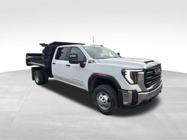 2025 GMC Sierra 3500 HD Chassis Cab Pro