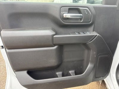 2025 GMC Sierra 3500 HD Chassis Cab Pro