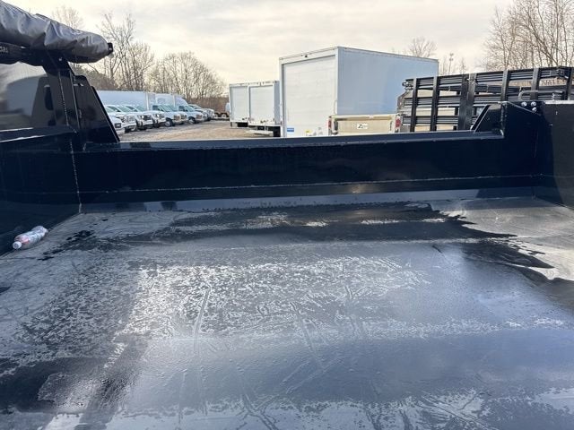 2025 GMC Sierra 3500 HD Chassis Cab Pro