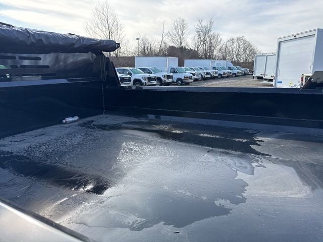 2025 GMC Sierra 3500 HD Chassis Cab Pro