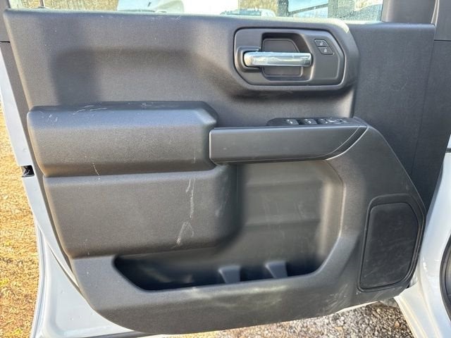 2025 GMC Sierra 3500 HD Chassis Cab Pro