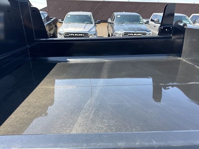 2025 GMC Sierra 3500 HD Chassis Cab Pro