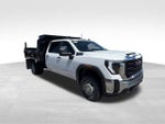 2025 GMC Sierra 3500 HD Chassis Cab Pro