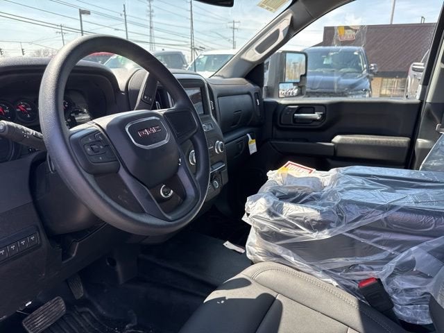 2025 GMC Sierra 3500 HD Chassis Cab Pro