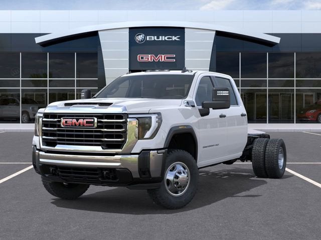 2026 GMC Sierra 3500 HD Chassis Cab Pro
