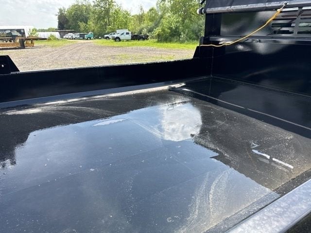 2025 GMC Sierra 3500 HD Chassis Cab Pro