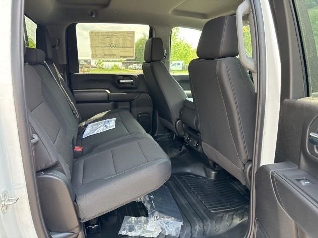 2025 GMC Sierra 3500 HD Chassis Cab Pro