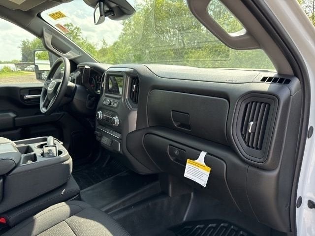 2025 GMC Sierra 3500 HD Chassis Cab Pro