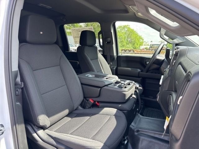 2025 GMC Sierra 3500 HD Chassis Cab Pro