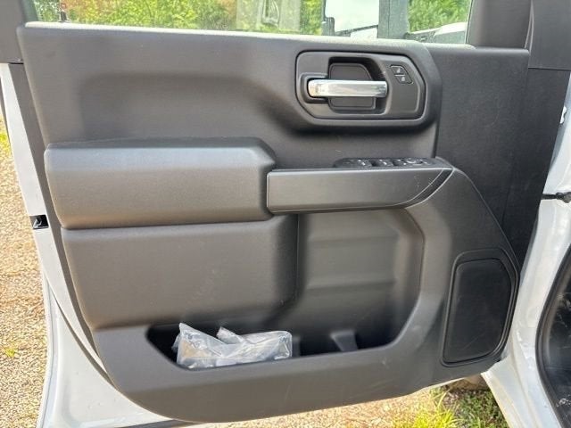 2025 GMC Sierra 3500 HD Chassis Cab Pro