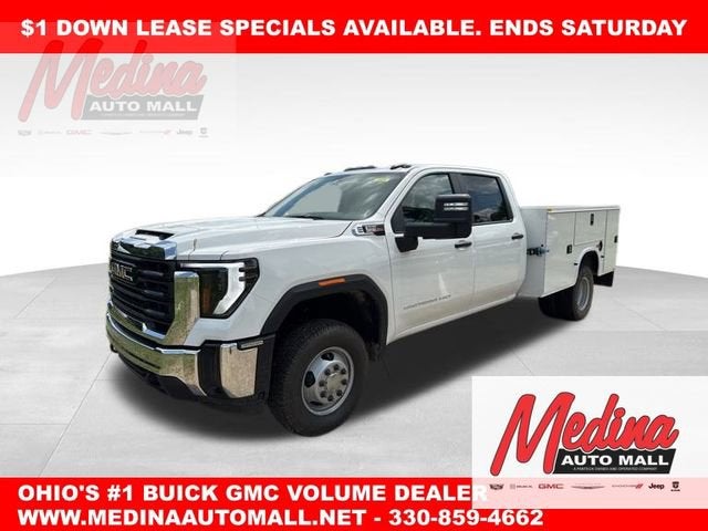 2025 GMC Sierra 3500 HD Chassis Cab Pro