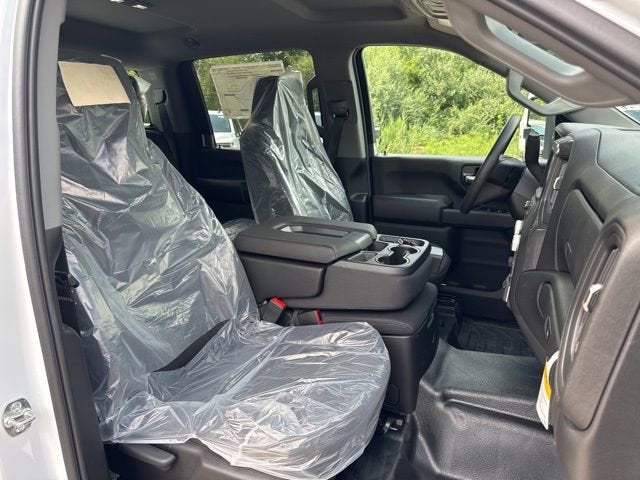 2025 GMC Sierra 3500 HD Chassis Cab Pro