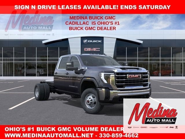 2025 GMC Sierra 3500 HD Chassis Cab Pro