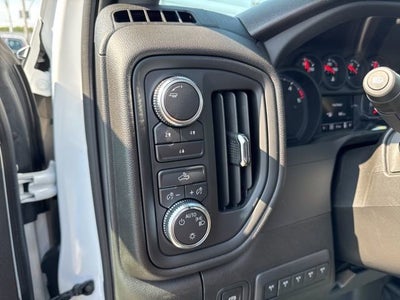 2025 GMC Sierra 3500 HD Chassis Cab Pro