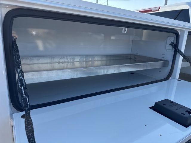 2025 GMC Sierra 3500 HD Chassis Cab Pro