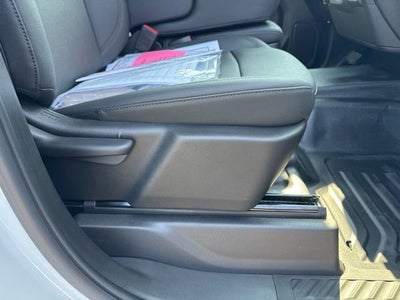 2025 GMC Sierra 3500 HD Chassis Cab Pro