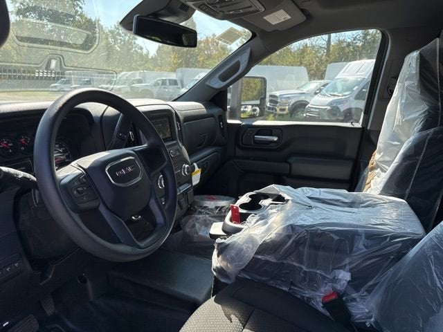 2025 GMC Sierra 3500 HD Chassis Cab Pro