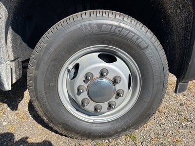 2025 GMC Sierra 3500 HD Chassis Cab Pro