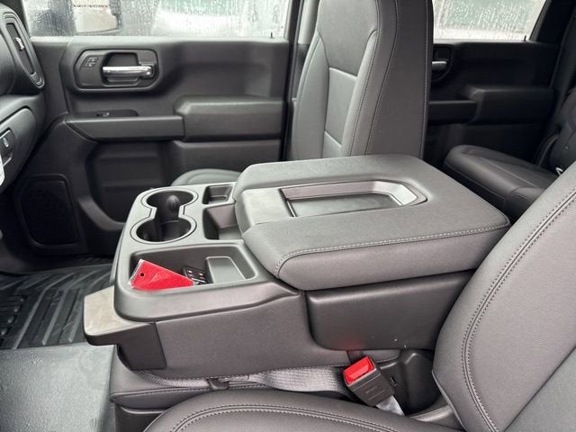 2025 GMC Sierra 3500 HD Chassis Cab Pro