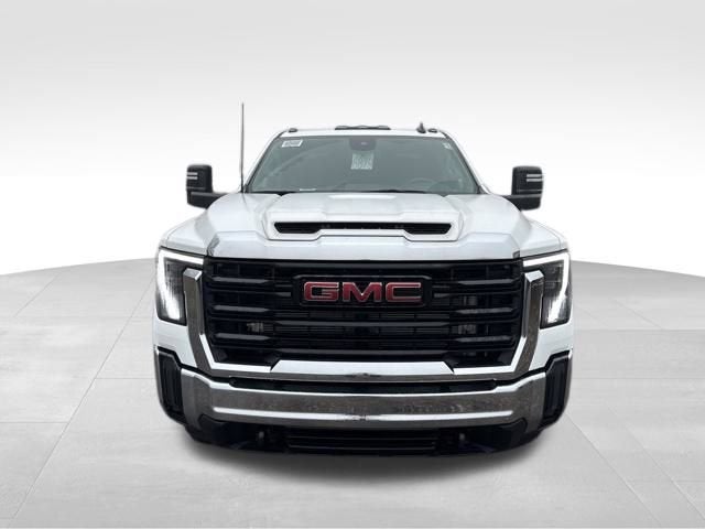 2025 GMC Sierra 3500 HD Chassis Cab Pro