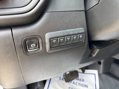 2025 GMC Sierra 3500 HD Chassis Cab Pro