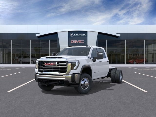 2026 GMC Sierra 3500 HD Chassis Cab Pro