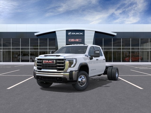 2026 GMC Sierra 3500 Chassis Cab Pro - Photo 9